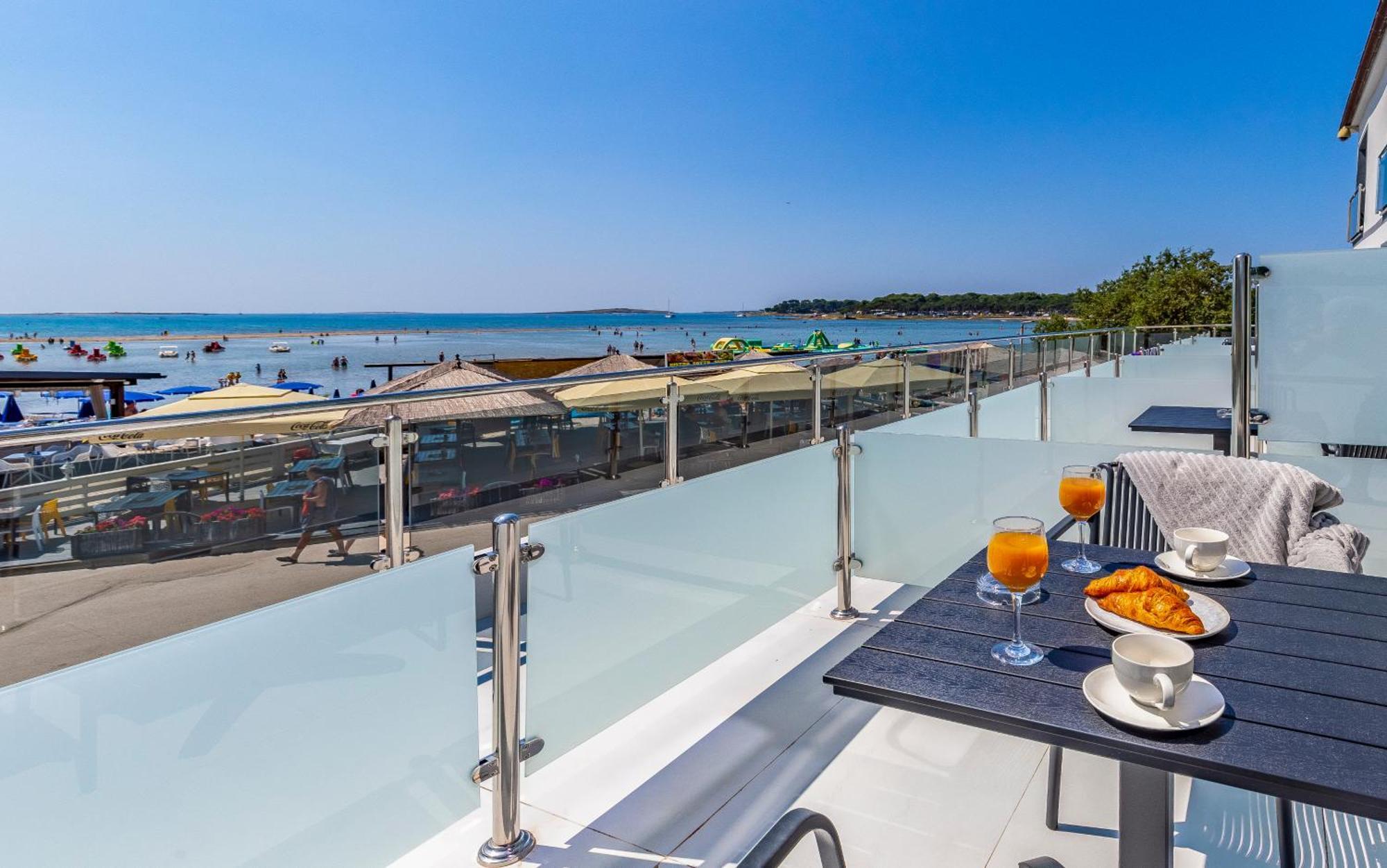 Hotel Koral Medulin Ngoại thất bức ảnh