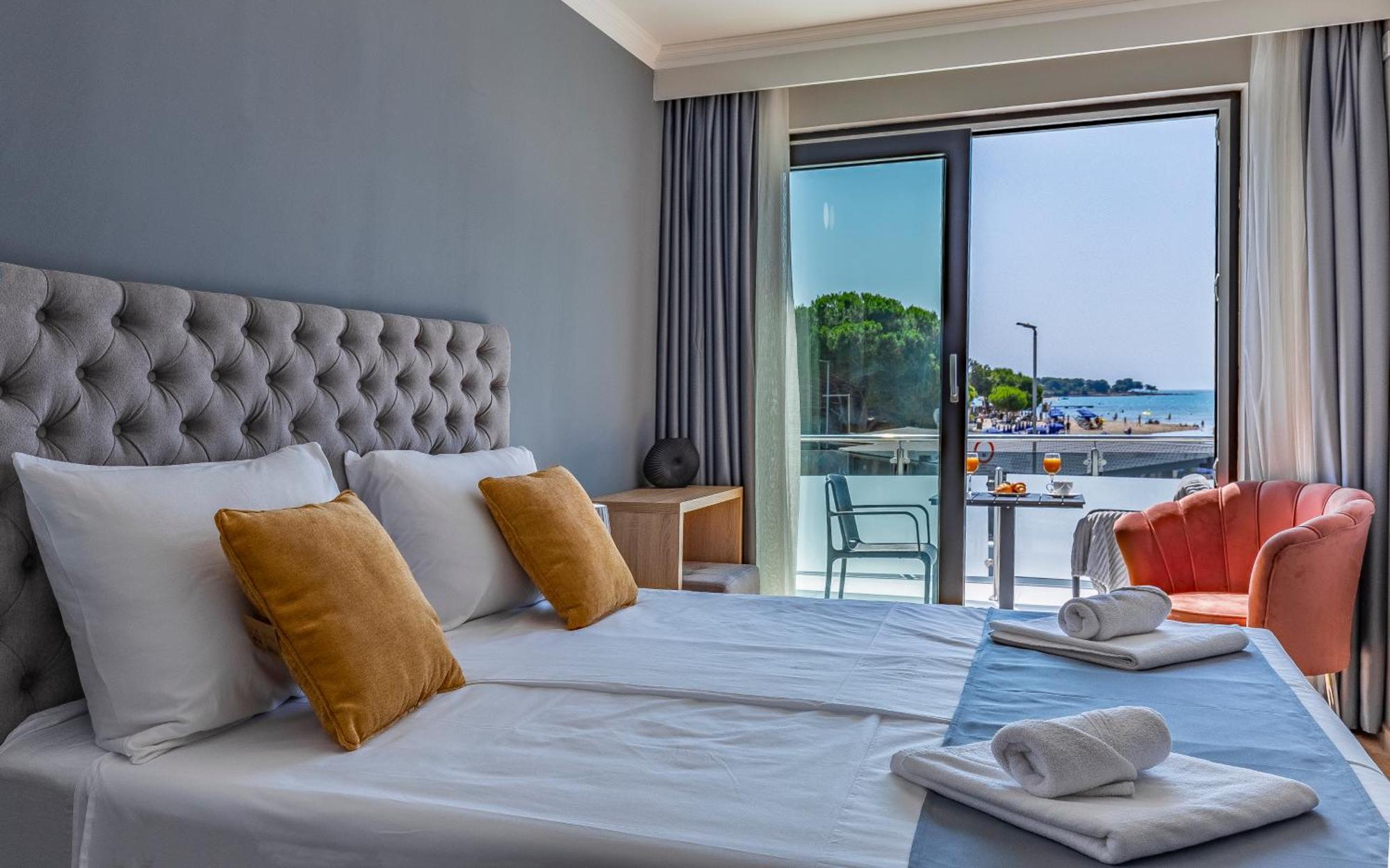 Hotel Koral Medulin Ngoại thất bức ảnh